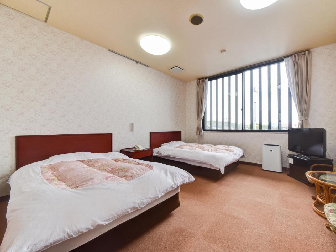 Shichijo Onsen Dome Hotel Kikuchi ภายนอก รูปภาพ